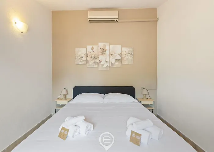 Eleonora Сasa de vacaciones